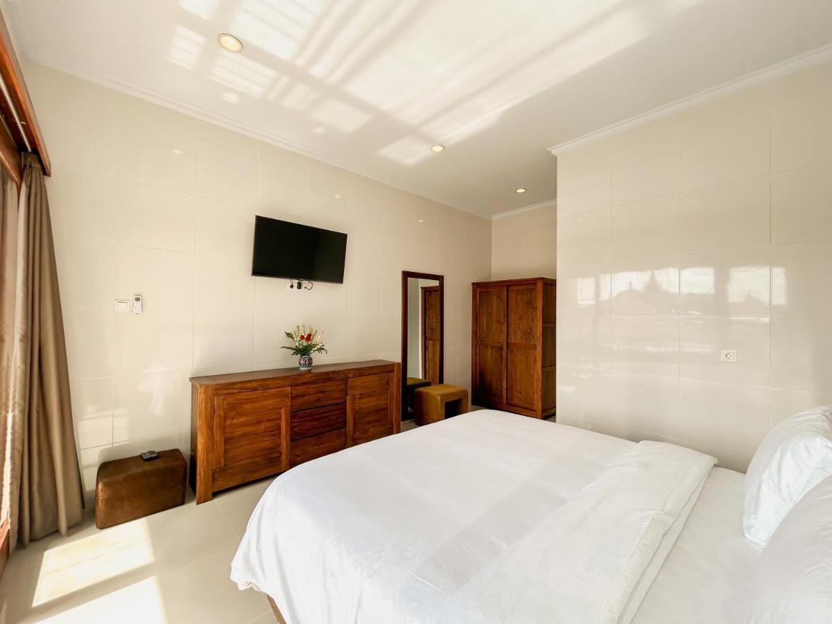 James Guest House Wisma tamu *