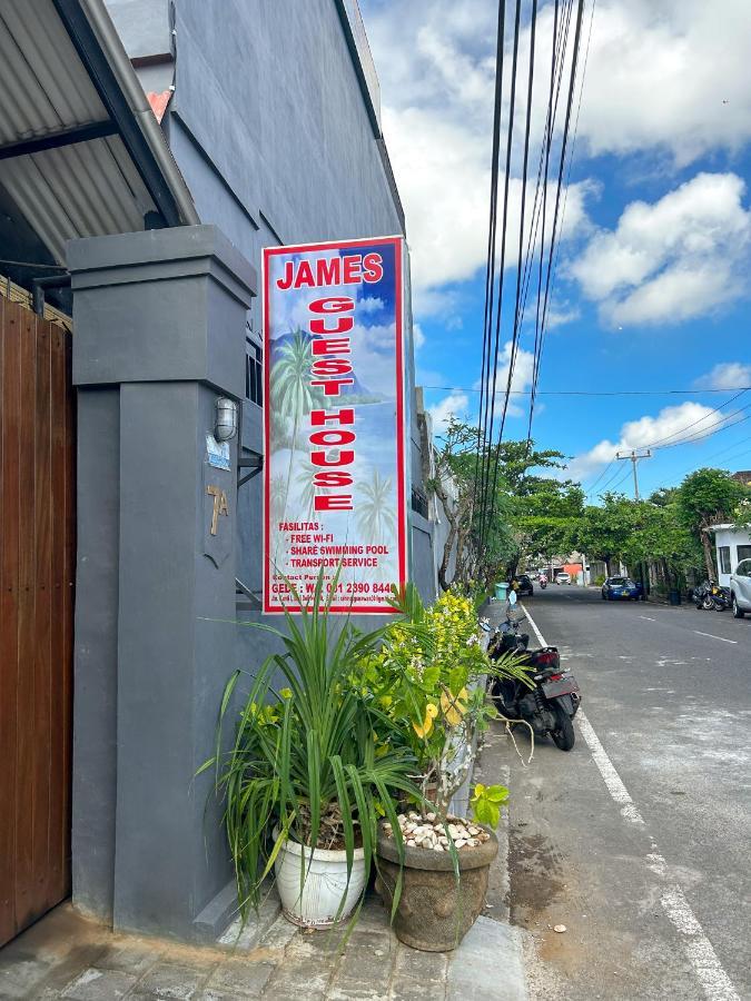 Wisma tamu James Guest House Seminyak (Bali)