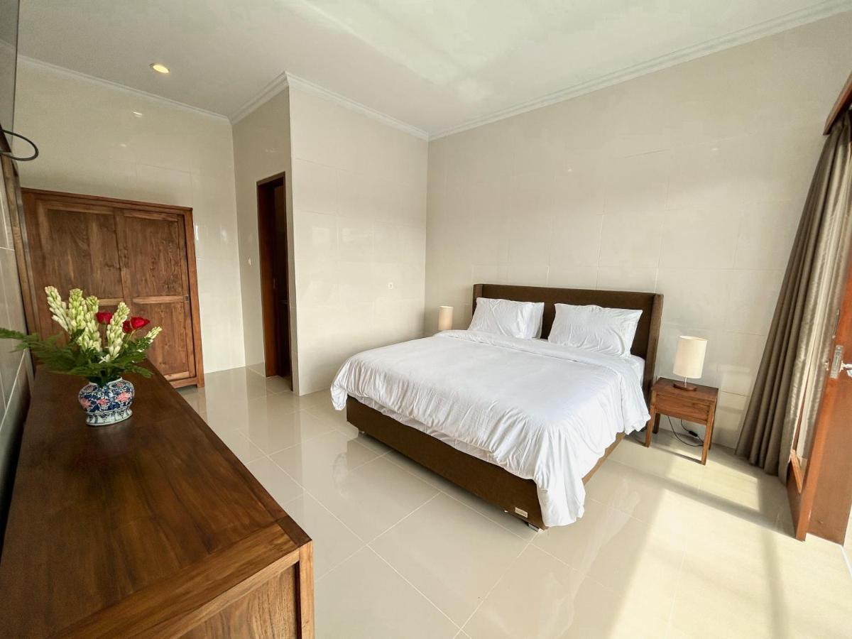 James Guest House Wisma tamu